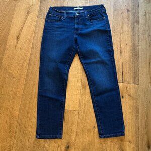 Levi's Cropped Boyfriend Jeans - Size 30